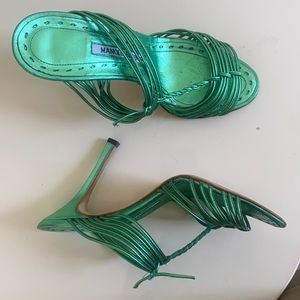 Manolo Blahnik metallic green IT38